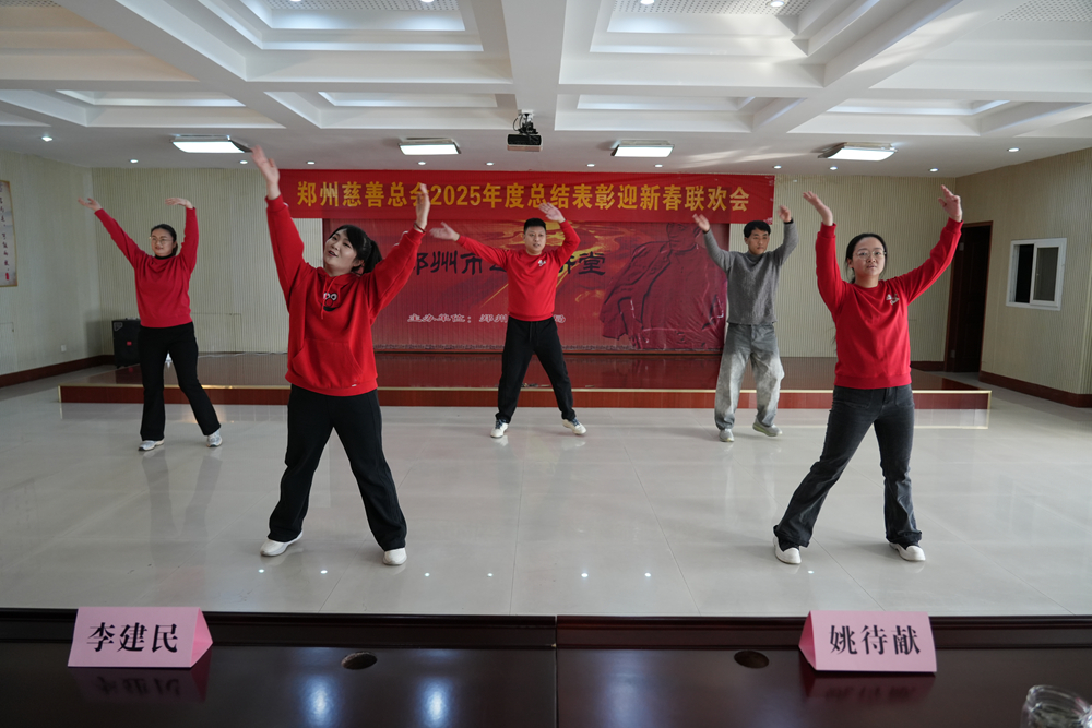 8b776cbd8bb8c06efb299502efae4c11.jpg